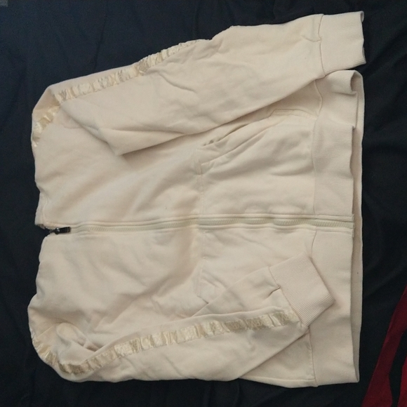 Boxraw Cream tracksuit - Picture 2 of 6